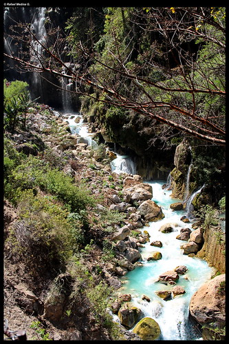 méxico río turismo vacaciones grutas hidalgo cascada tolantongo