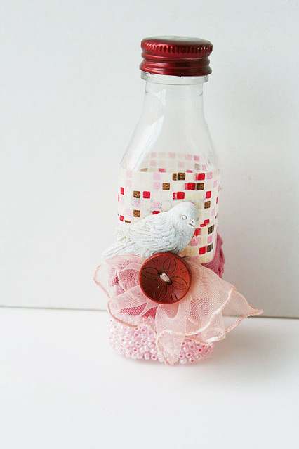 Upcycled-bottle-with-beads
