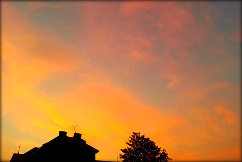 morning sky orange cloud moon weather silhouette sunrise dawn crescent flickrandroidapp:filter=none