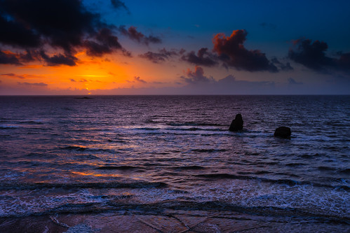 sunset sea mer france beach water clouds canon landscape bretagne 24mm plage f4 canonef1740mmf4lusm f63 1740l 50d minedor pénestin