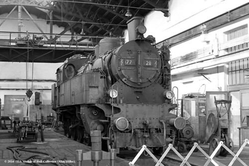 train linz austria eisenbahn railway zug steam öbb 7728 462t