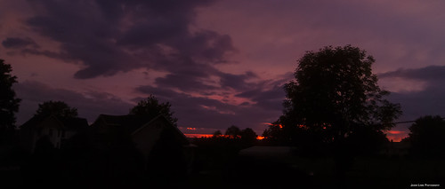 sunset sky evening light clouds silhouette backlit purple late canon powershot s100