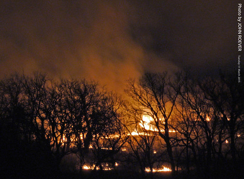trip fire evening march alma burn kansas prairie controlledburn flinthills 2015 controlledfire wabaunseecounty controlledprairieburn march2015 controlledprairiefire