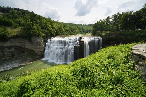 vacation nature waterfall day cloudy parks upstate upstateny valley letchworth letchworthstatepark newyorkstate nys middlefalls middlefall