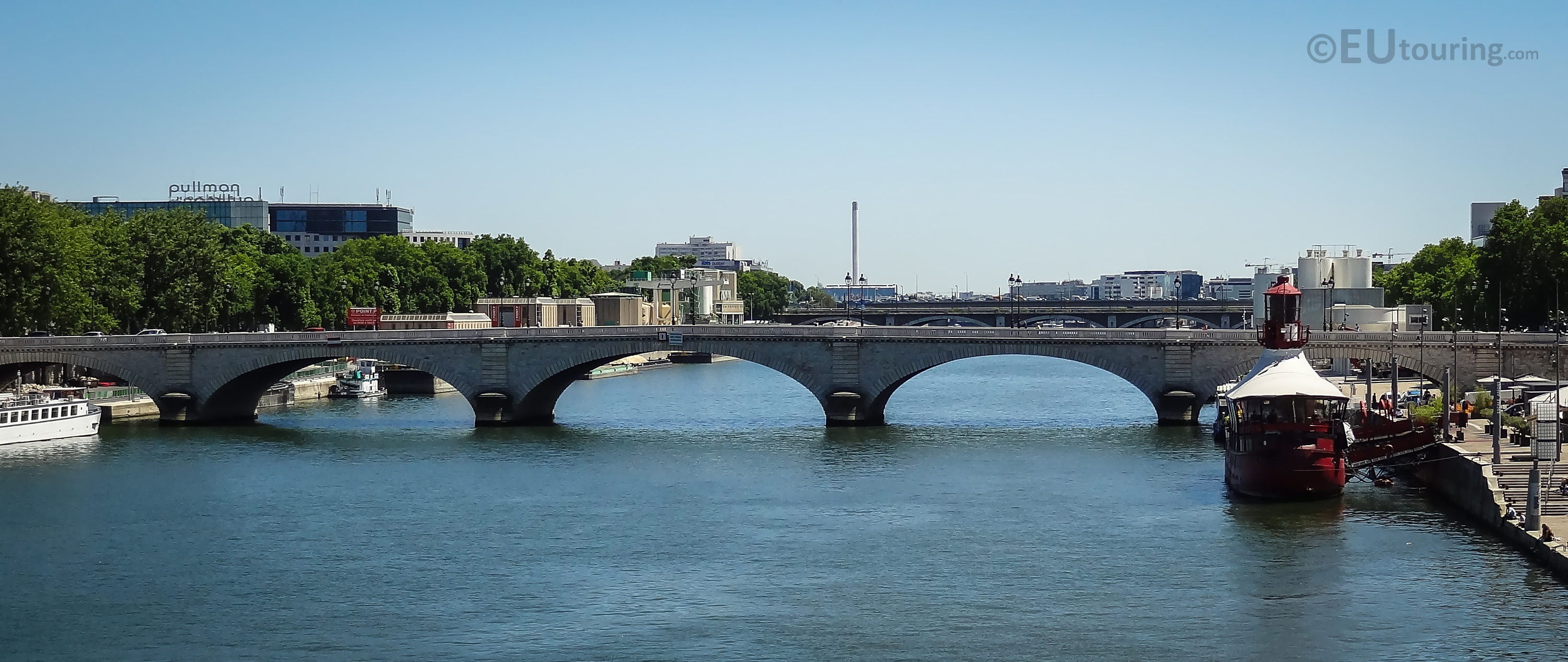 River Seine and Le Batofar