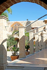 Israel-04775 - Mahmadiyya Mosque Courtyard