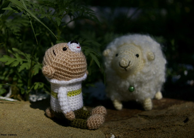 Dreamer Bear and his Sheep-01