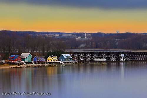 railroad bridge houses color reflection river virginia potomac woodbridge boaters mikelennett