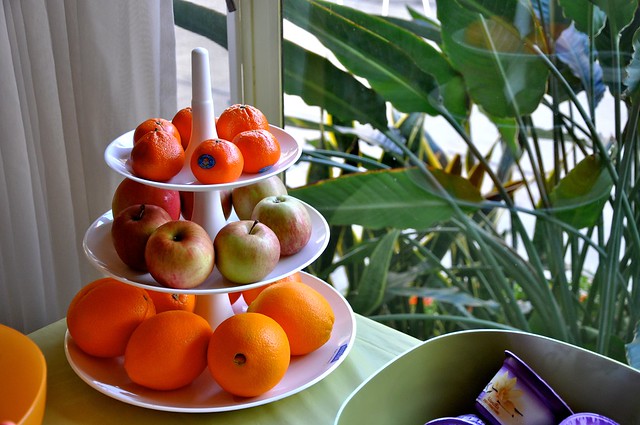 Palm Springs Orbit In - Breakfast Fruit