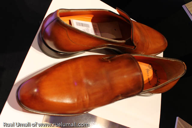 Santoni, top Italian shoe brand, now in the Philippines by www.ruelumali.com