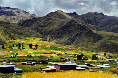 travel mountains peru southamerica landscape andes vista larayapass atunhuiscachane