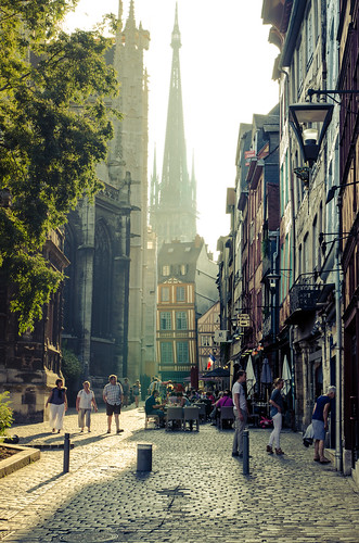 street city light sunset urban france church yellow stone landscape europe cathedral pavement rouen normandie normandy goldenhour