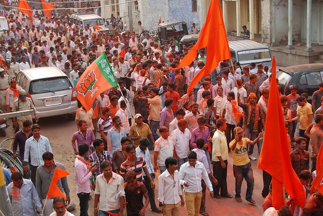BJP revelry turns violent, communities clash in Bijapur (Courtesy: HT)