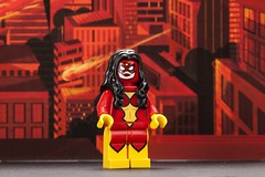 San Diego Comic Con 2013 LEGO Exclusive Minifigure - Spider-Woman