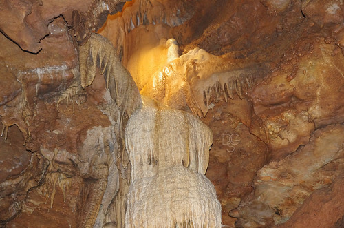 water angel flash formation missouri limestone cave cavern branson calcite sooc talkingrockscavern