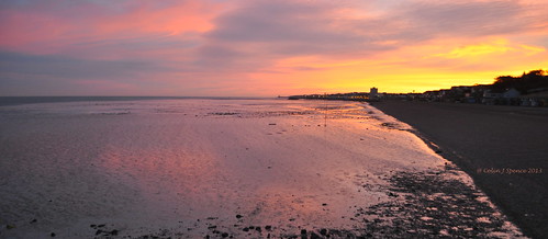 uk pink red sea england sky cloud sun color colour reflection beach water beauty clouds sunrise skyscape bay coast kent sand colours reflect shore hampton tranquil herne
