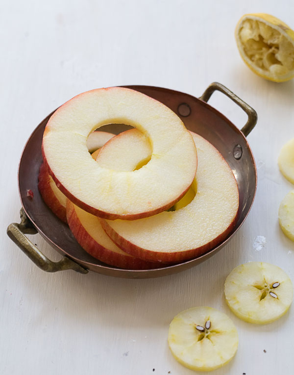 Spiced Apple Ring Pancakes