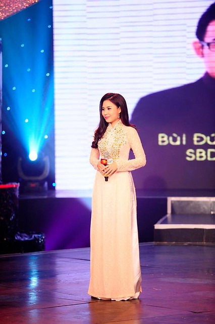 Phan Thị Tú Trinh - ngôi vị Én bạc chung cuộc Người dẫn chương trình 2013 