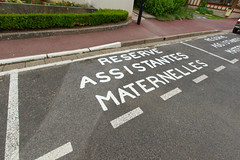 Parking réservé assistantes maternelles