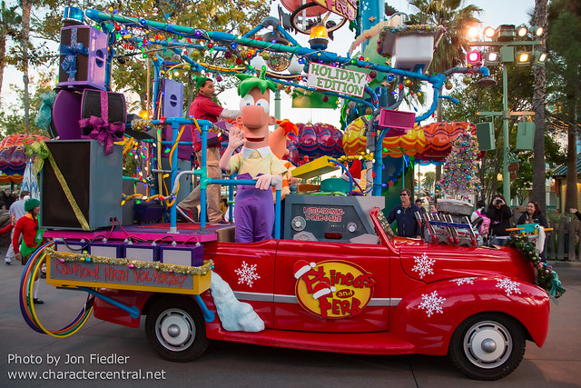 Disneyland Dec 2012 - Phineas and Ferb's Rockin' Rollin' Dance Party Holiday Edition