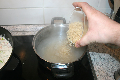 40 - Reis kochen / Cook rice