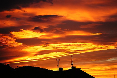 cloud colour sunrise fire zornotza amorebieta