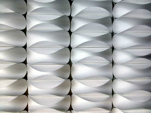 paper-cutting-curved-circles