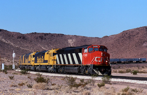 california santafe cn trains ludlow canadiannational emd atsf sd50f