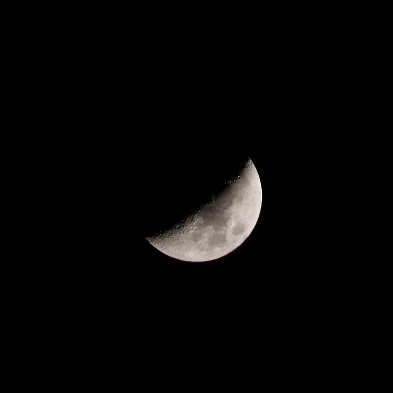 Moon 20140406 20:22JST
