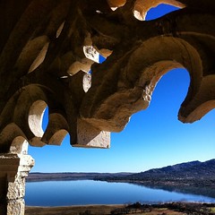 #Lago de #Santillana #castillo de los #Mendoza #manzanares el #real #madrid #fortaleza #madridmola #madridmemola #igmadrid #igersmadrid #igrecommend #igersspain #picoftheday #fotodeldia #photooftheday #castle #lake