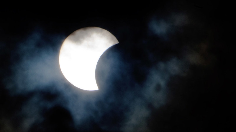 eclipse "híbrido" de Sol