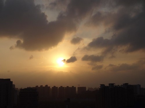 china city morning sky sun clouds sunrise lights shanghai 131219