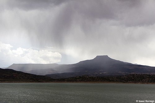 mountain rain storm clouds lake abiquiulake desert cerropedernal abiquiu newmexico canonrebelt4i water unitedstates america