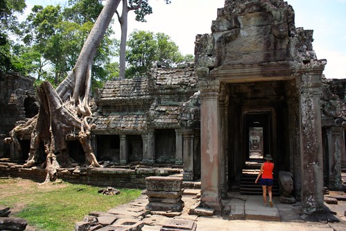 exploring cooridors of Preah Khan