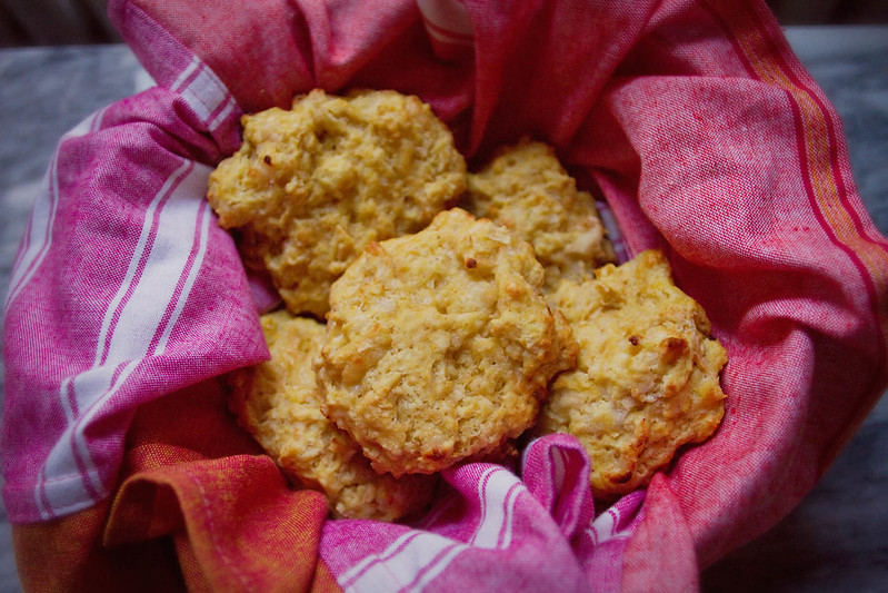 Little Market Kitchen: Pumpkin Apple Cheddar Biscuits