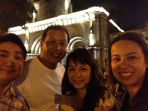 Family photo, Visita Iglesia, Manila Cathedral April 17, 2014
