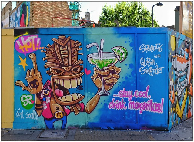 Graffiti (SPzero76), East London, England.