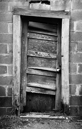 door louisiana entrance dilapidated rotted plaindealing