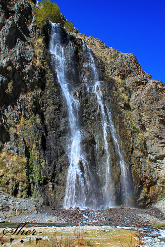 mountains shower waterfall valley northernareas 500d skardu canond500 mygearandme flickrstruereflection1 flickrsfinestimages1 mantokha mantokhafalls