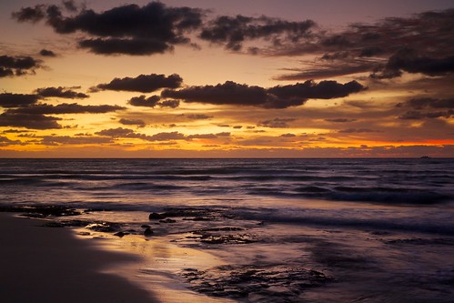 beach sunrise dawn waves yucatan caribbean mayanriviera