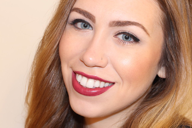Living After Midnite: Makeup Monday: Holiday Berry