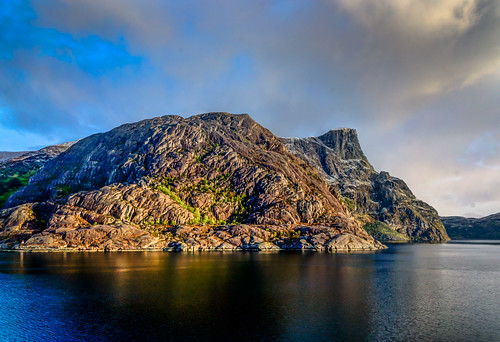 norway norwegen bluesilver bergen arbeit schiffe hurtigruten alesund 2014 sognogfjordane