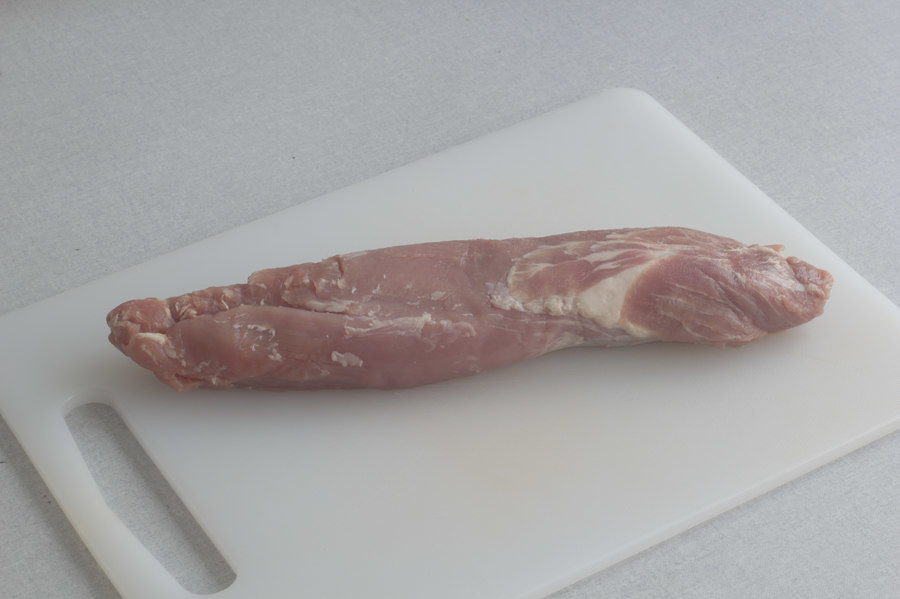 Pastaret med svinemørbrad og bacon i cremet hvidvinssauce (1)