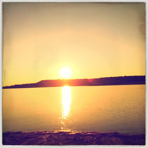 sunset reflection landscape waterscape goldenglow iphoneography hipstamatic lucasab2lens purehipstamatic robustafilm