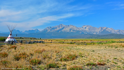 blue color green nature beautiful grass yellow rural fence landscape outdoors nikon view cattle rustic scenic rail scene idaho explore stanley teepee nikkor rugged americanindian tipi sawtooth tepee railfence sawtoothmountains sawtoothrange explored sawtoothnationalforest d7100 jmphotography sawtoothtepee