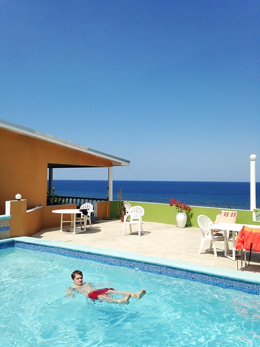 me water pool swimming jamaica boscobel pineapplecove airbnb