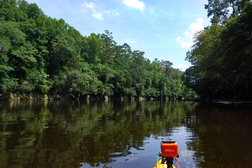 Edisto River Beer Commercial and Rope Swing Float-122