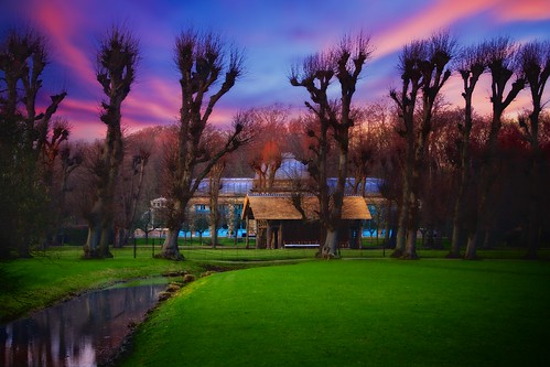 park sunset cloud reflection tree haarlem water flickr day cloudy softfocus scape stable vignette pavillon elswout photomatix redfoliage gloweffect bluehours tomapped e18200mmf3563oss perfecteffect greenandbluetones hdr3stops