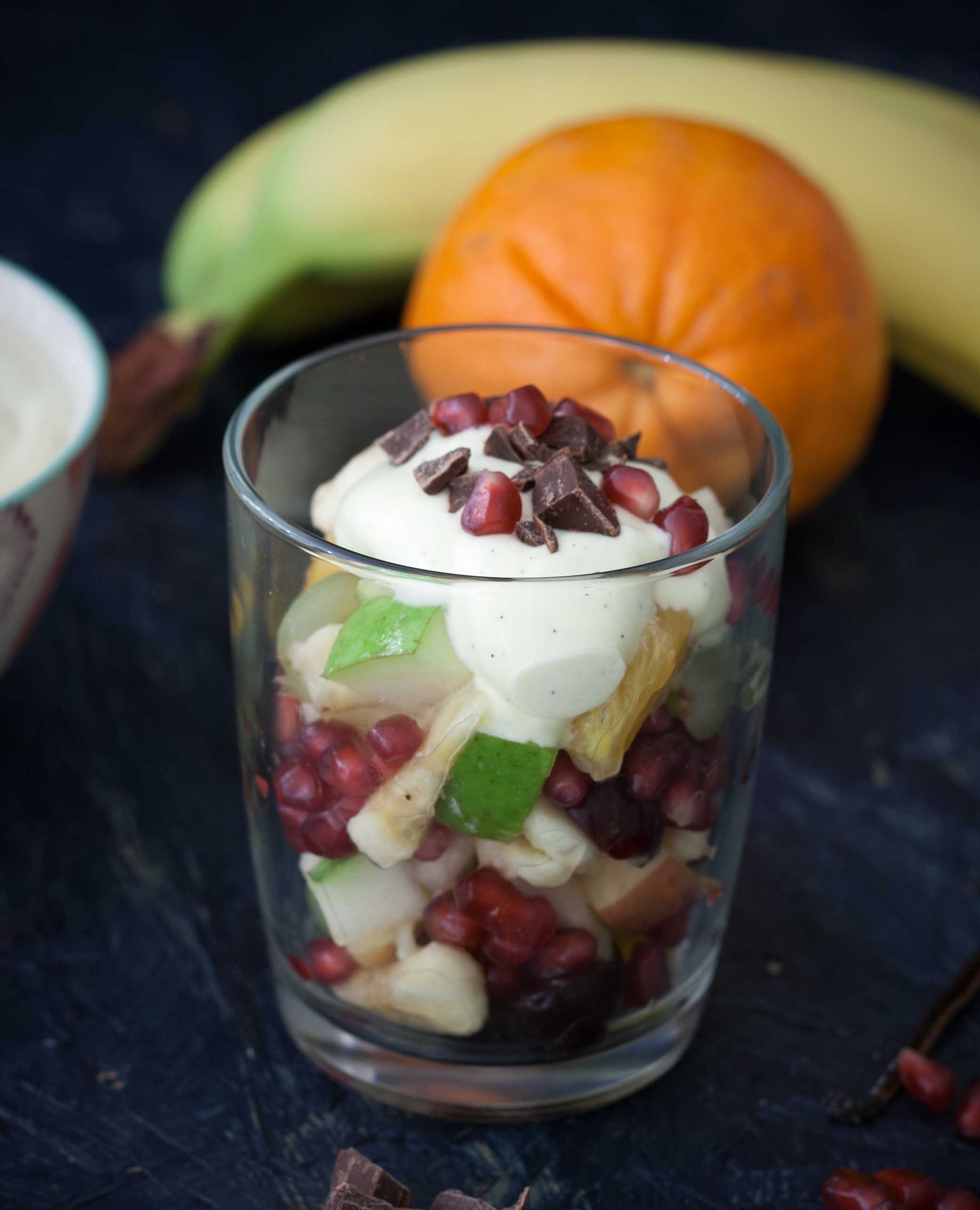 Recipe for Homemade Fruit Salad with Vanilla Cream and Chocolate