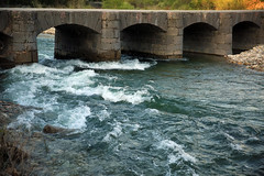 Les vigoureuses eaux de la rivière La Beaume - Photo of Saint-Genest-de-Beauzon